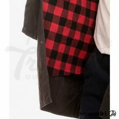 Swanndri Oilskin Coat Apparel